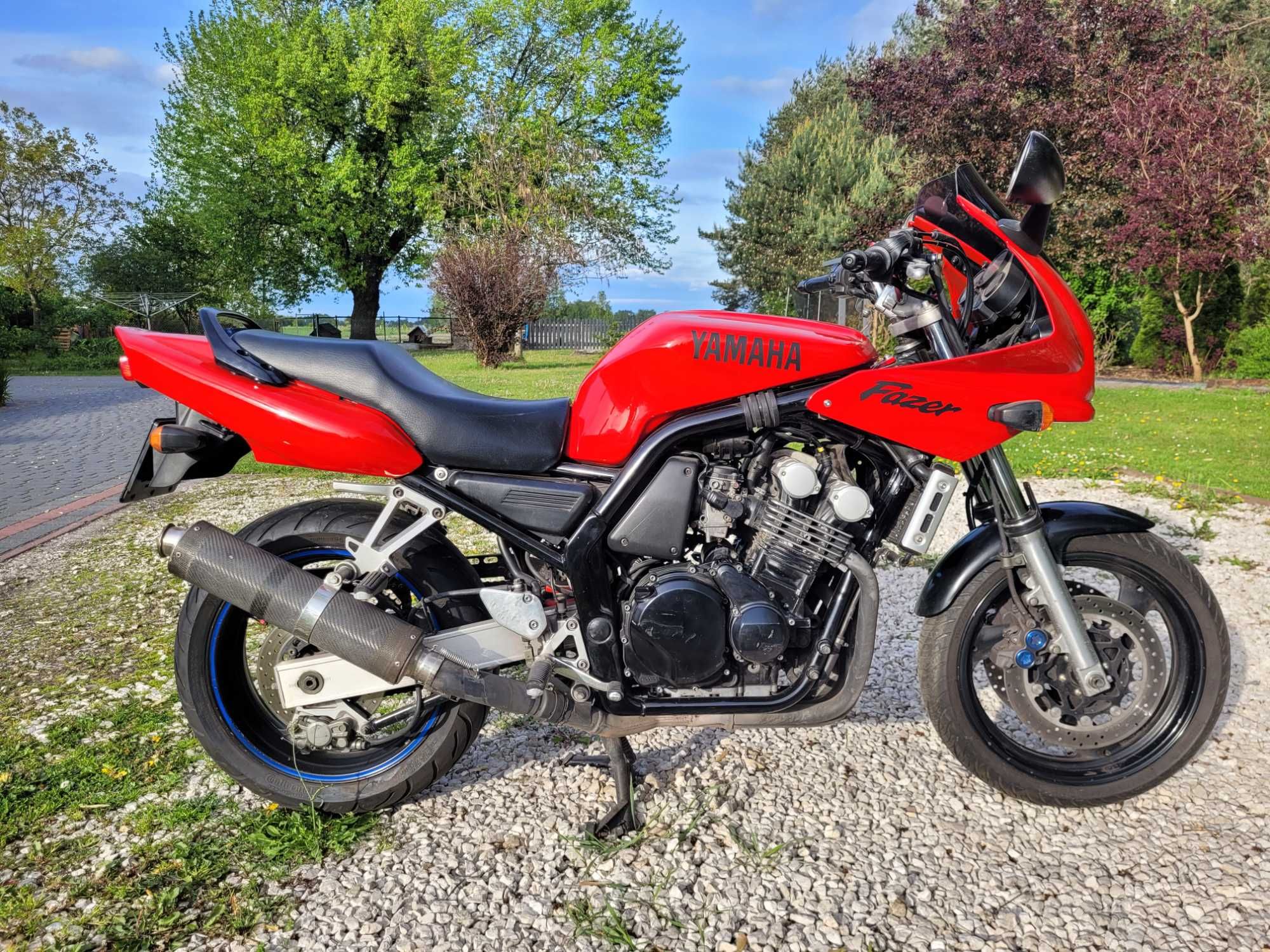 Yamaha Fazer 600