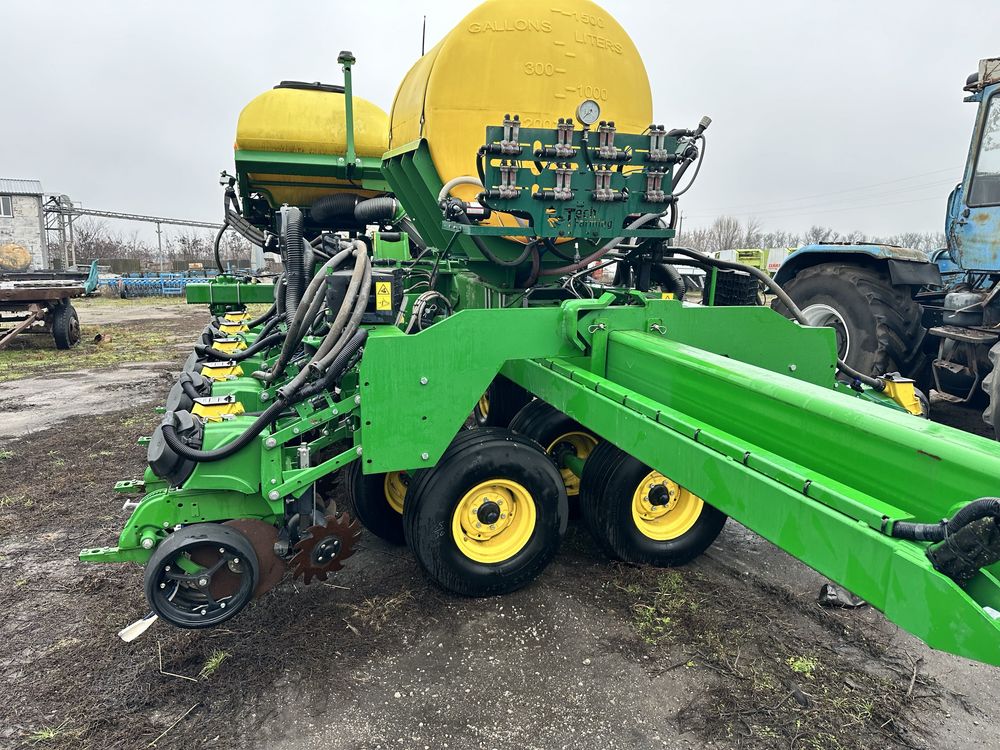 John deere DB 37