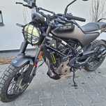 Husqvarna  SVARTPILEN 401, 2022rok, 980km przebiegu.