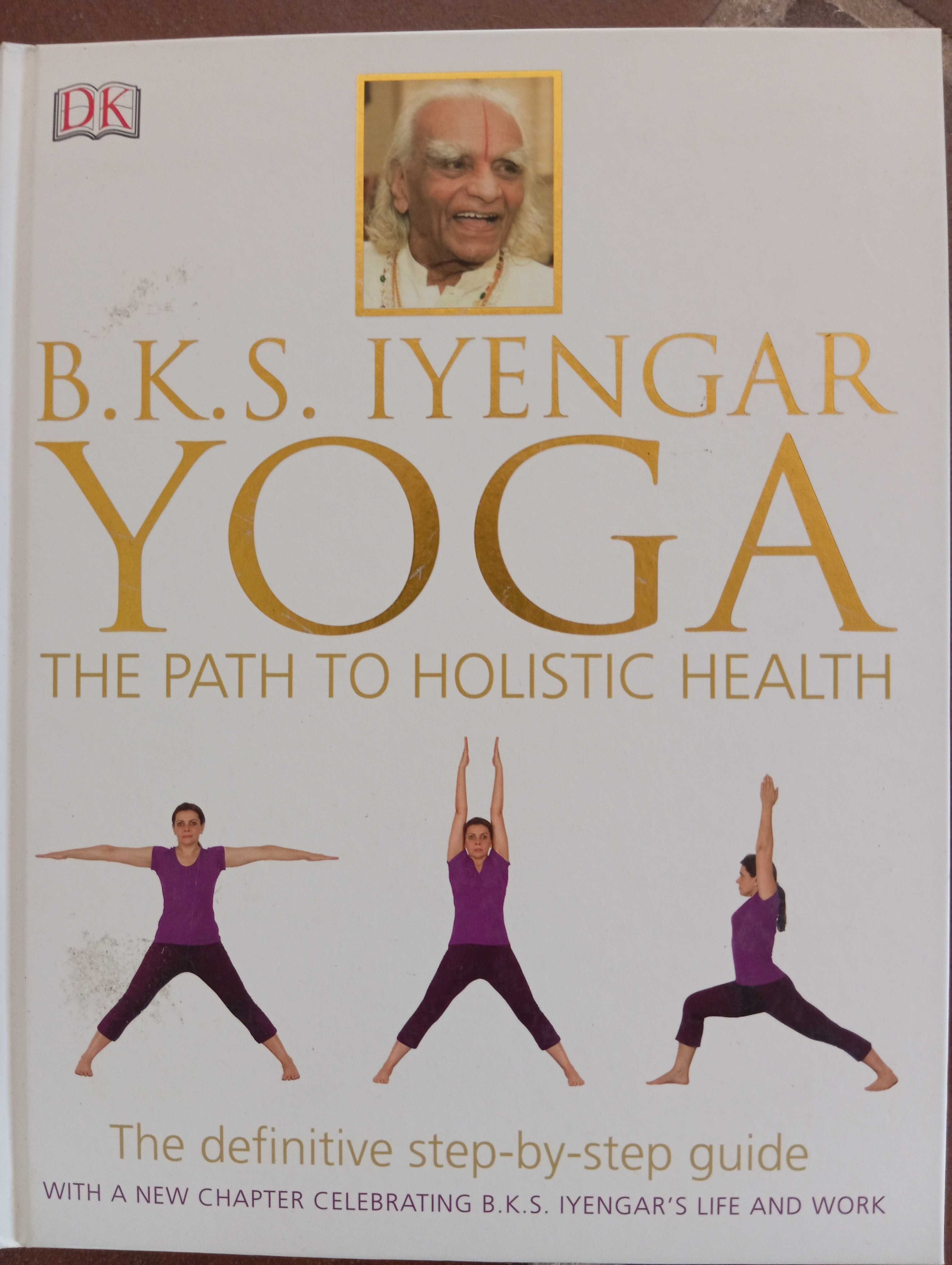 Livro de Yoga, Capa dura