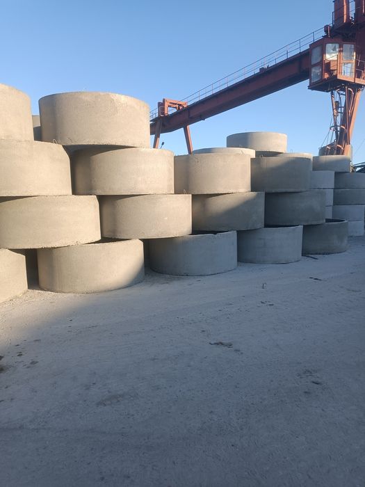 Бетонні кільця Гайсин власне виробництво.