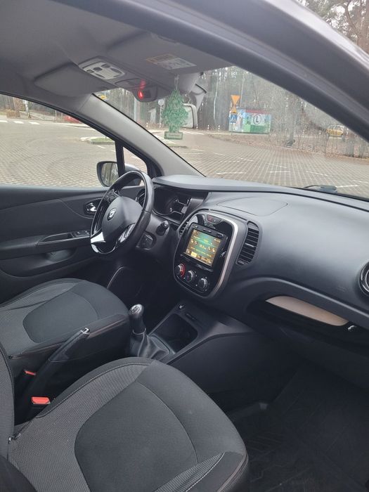 Renault Captur Zen 898 cm³ TCe 90KM 2013 r.