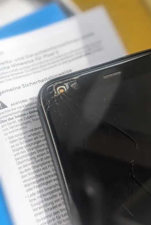 Używany telefon Google Pixel 4 / zdjęcia