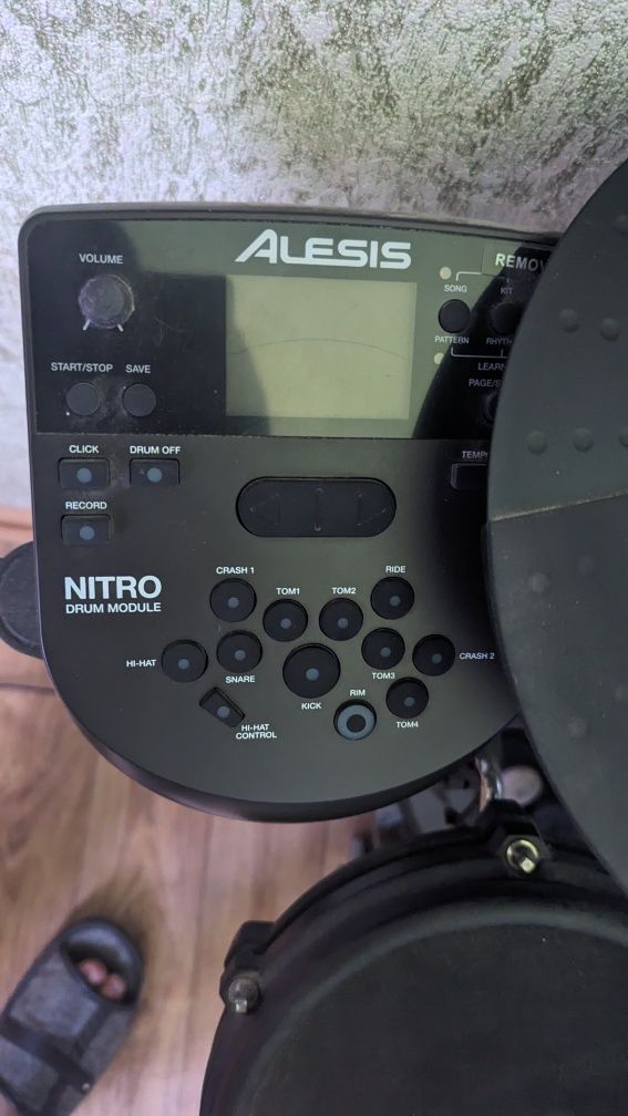 Барабани Alesis DM7X + подарунок