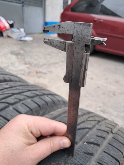 Шини зимові Aplus R18, розмір 235/60/18