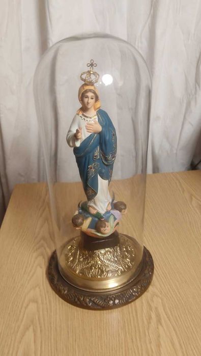 Estátua Nossa Senhora do Sameiro coroada