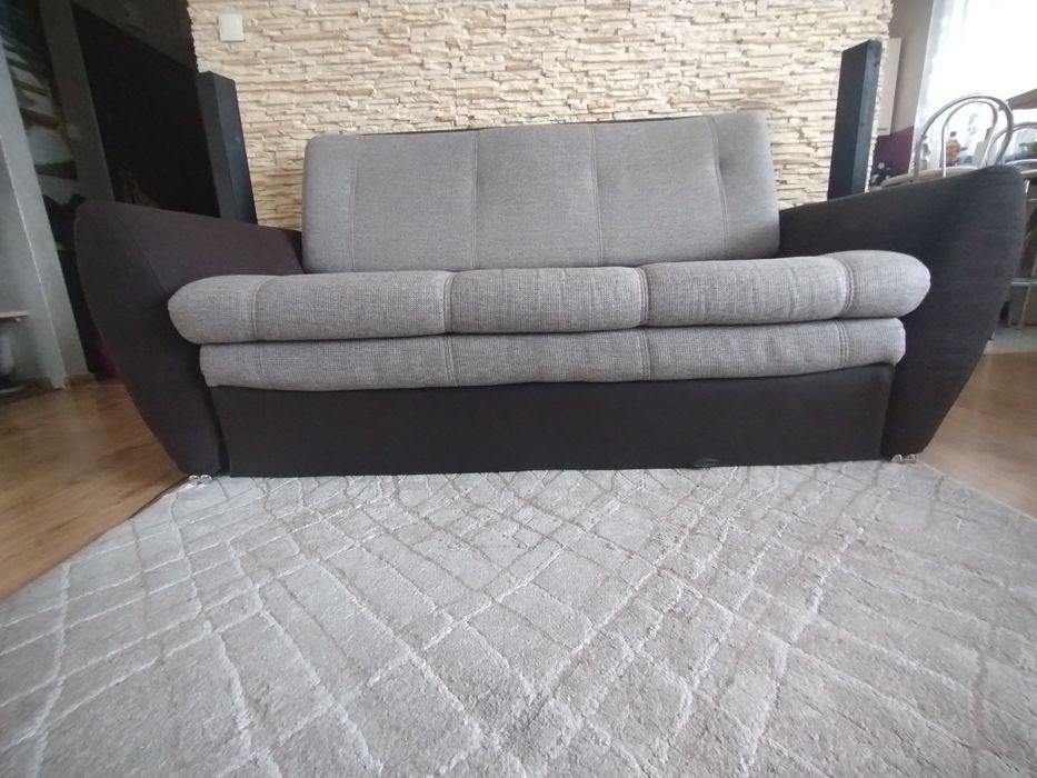 Sofa z funkcją spania + fotel GRATIS
