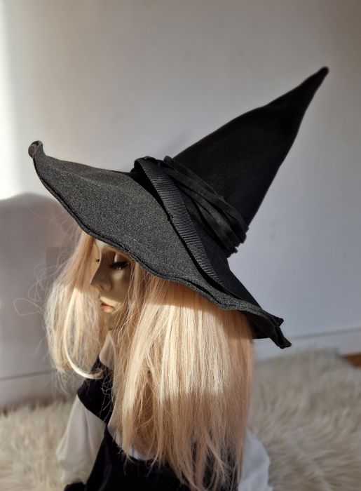 Handmade duzy kapelusz czarownicy na Halloween kokardą wąsy