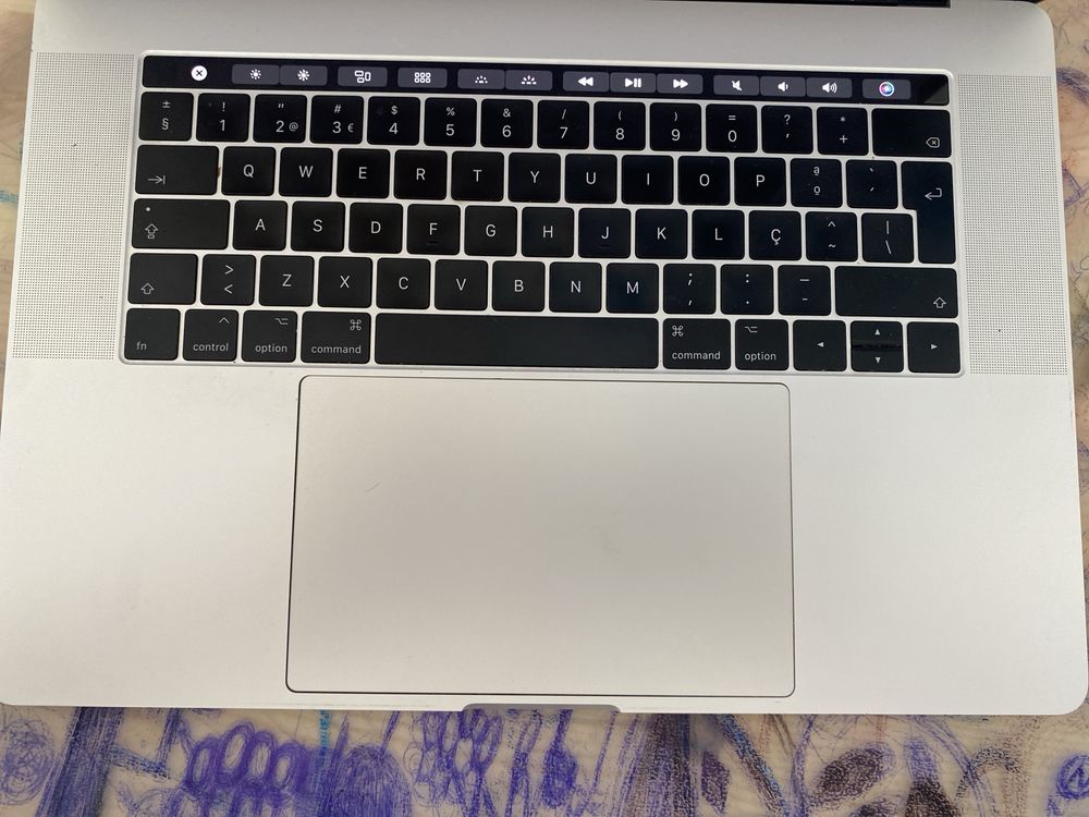 MacBook Pro 15’’ touch bar