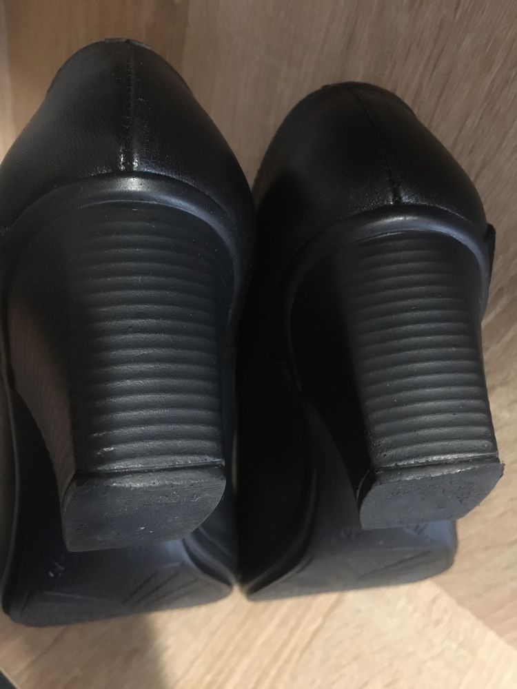 Туфли кожаные 40 размер