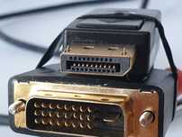 кабель  DisplayPort to  DVI