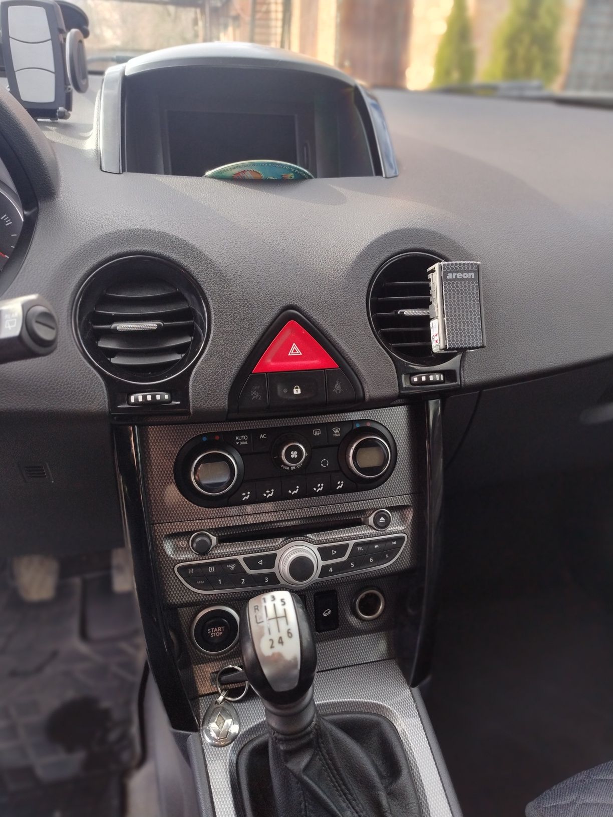 Продам Renault koleos bosse