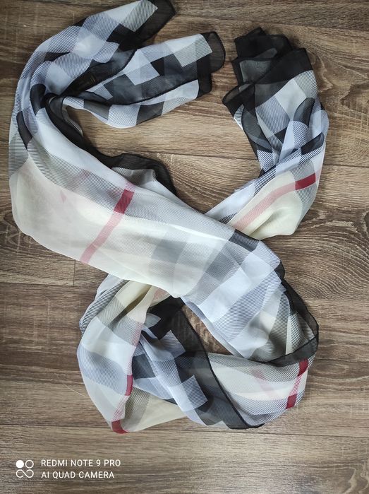 Шарф.  Barberry   шовк