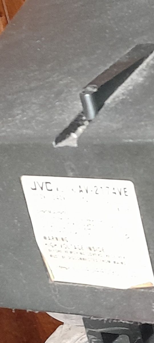 Телевізор JVC за 250гр.