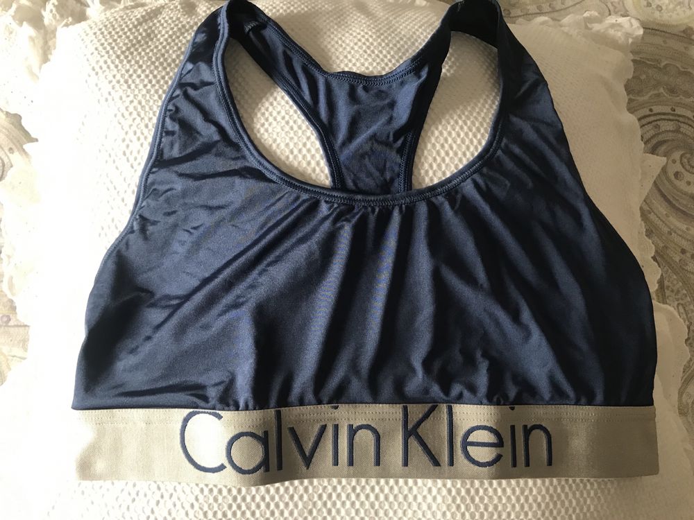 NOVO ETIQUETA conjunto Top (36) e boxers (S) Calvin Klein
