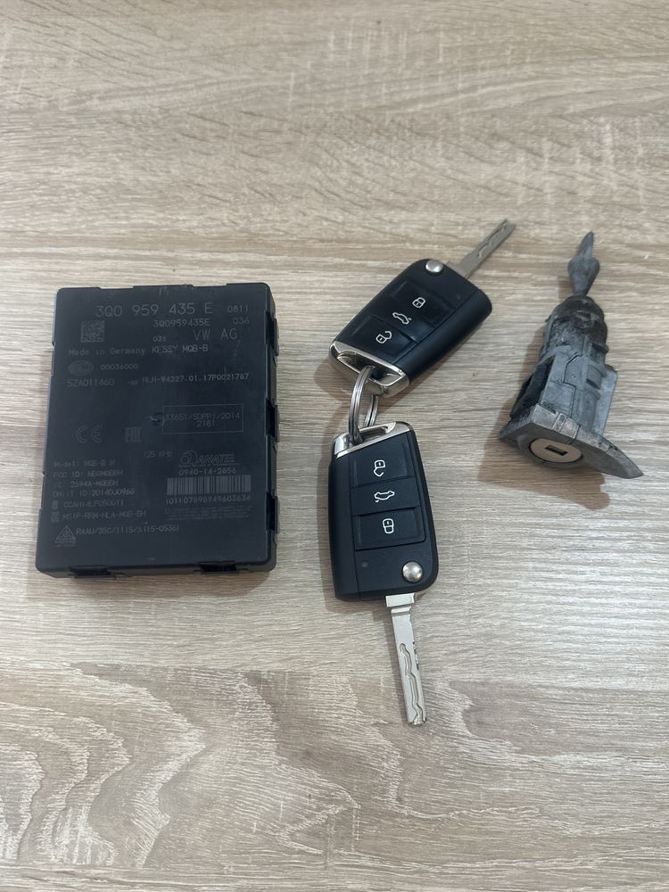 Klucz pilot VW Tiguan  5NA keyless MQB ID48 434mhz 5G6.959752AB zamek