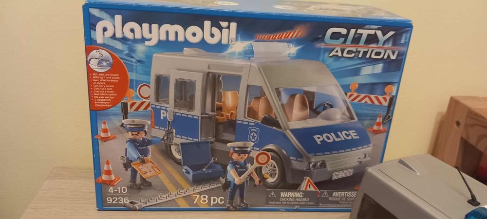 Auto Playmobil wóz policyjny9236