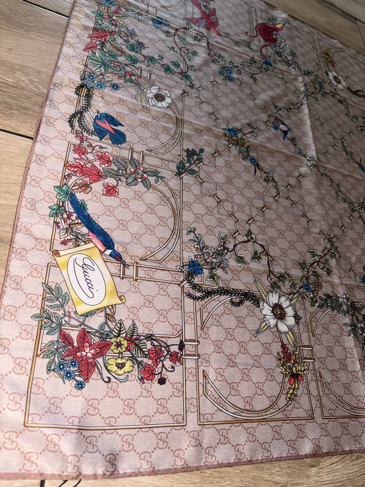 Chusta apaszka Gucci 85/85