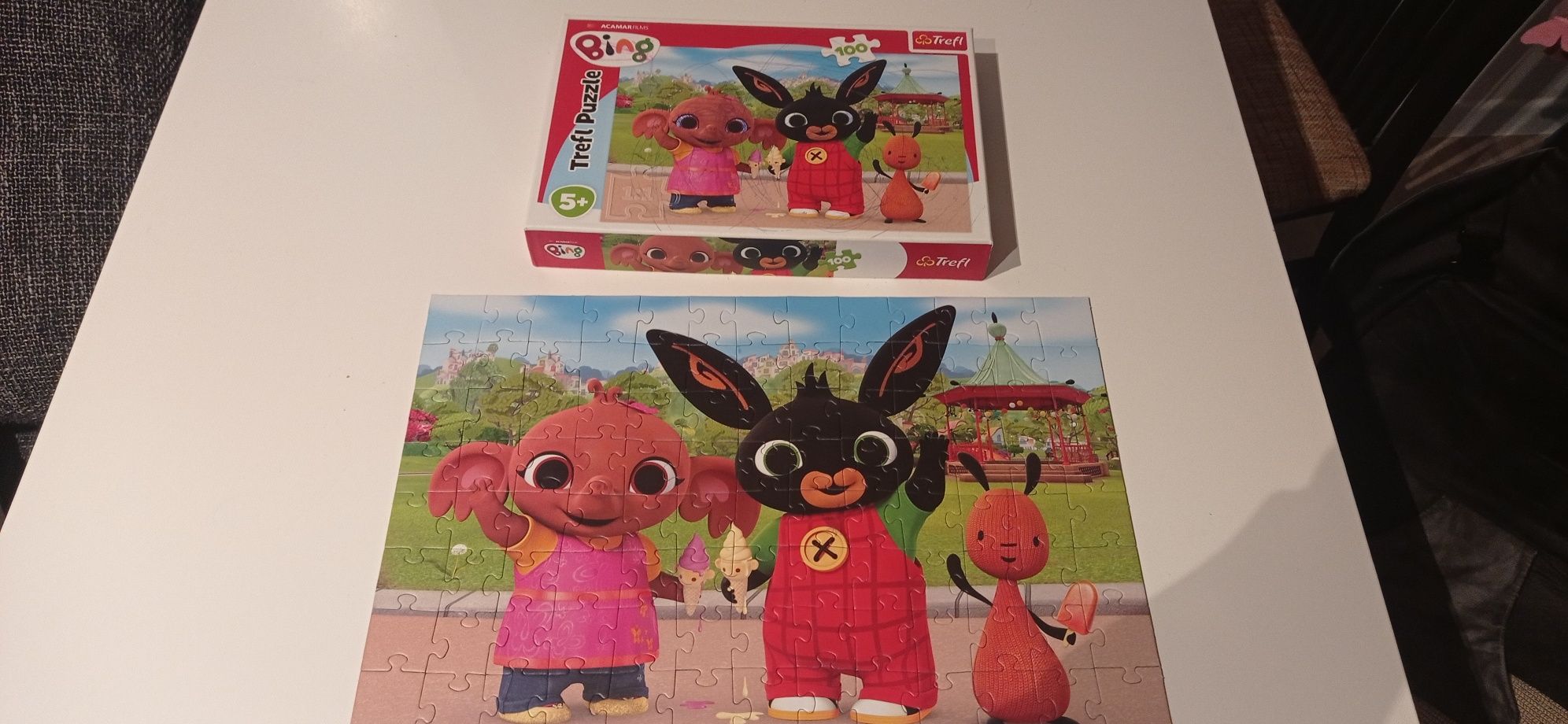 Puzzle bing 5+ stan bardzo dobry, popisane pudełko