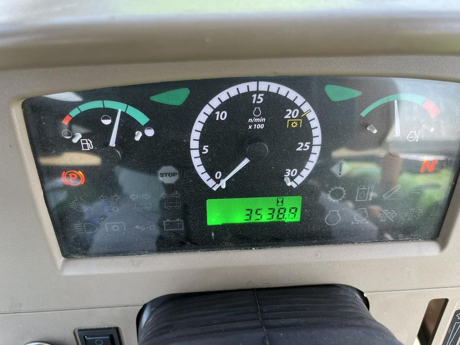 Трактор Джон Дір 6110B, JOHN DEERE, нар. 3200 м/г, на 110 к.с., 2020 р