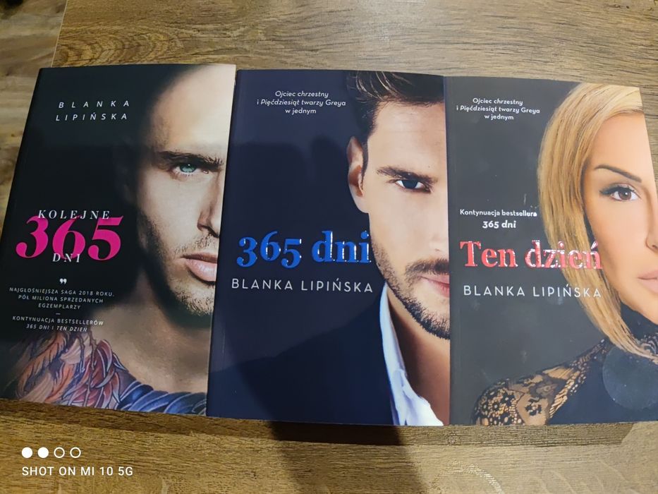 Sprzedam książki 365dni