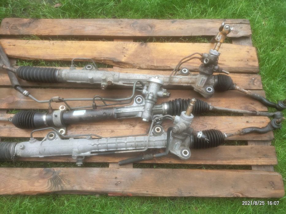 Рулевая рейка мазда  MPV