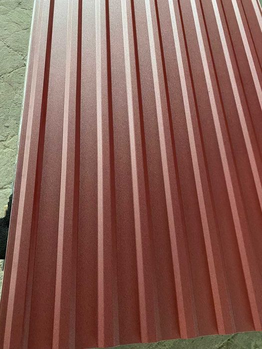 Blacha trapezowa T18 kolor wiśniowy RAL 3005, dostawa na cały kraj!