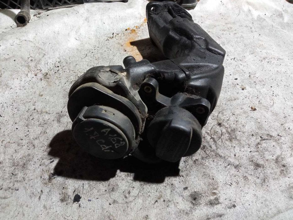 Маслозаливна горловина Mercedes-Benz W168 1.7 CDI Мерседес A6680160434