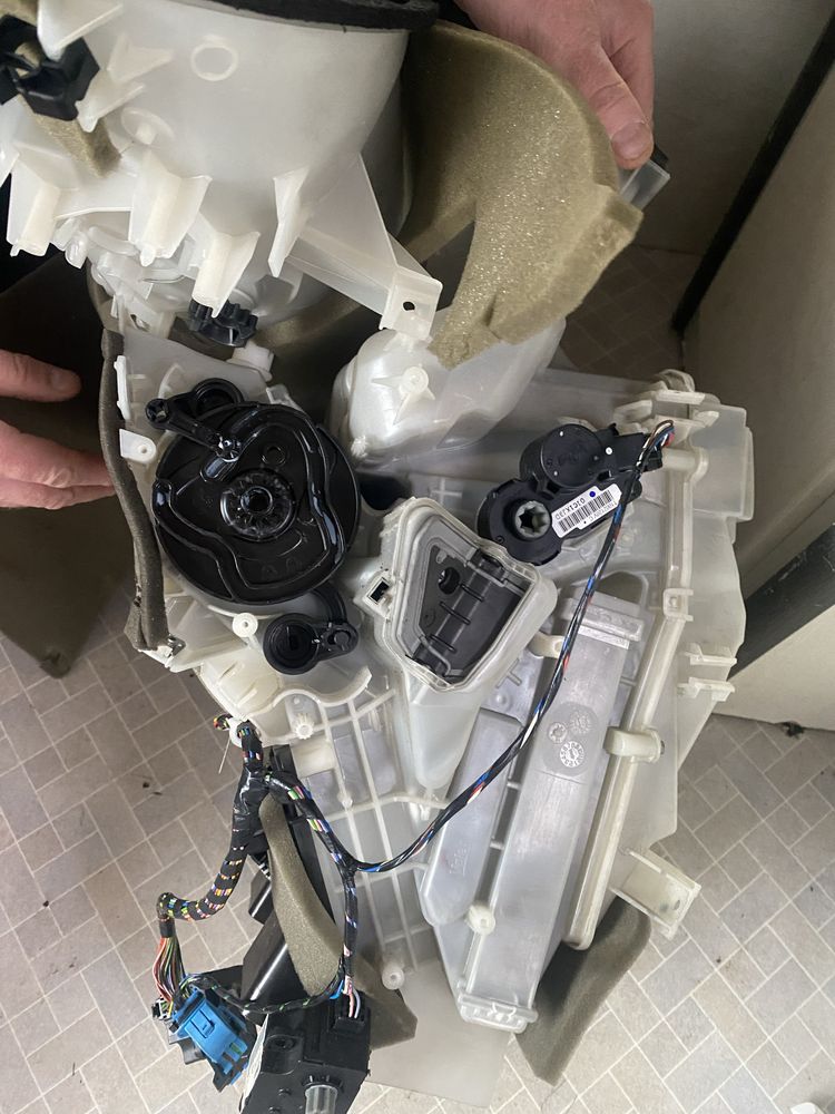 NAGRZEWNICA klima panel PEUGEOT 308 mieszalni