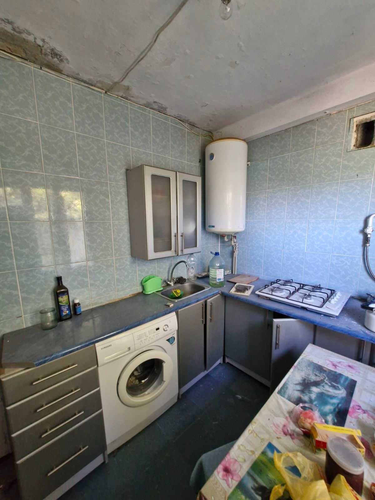 Продается 2к квартира.М-н Артема. 6000$