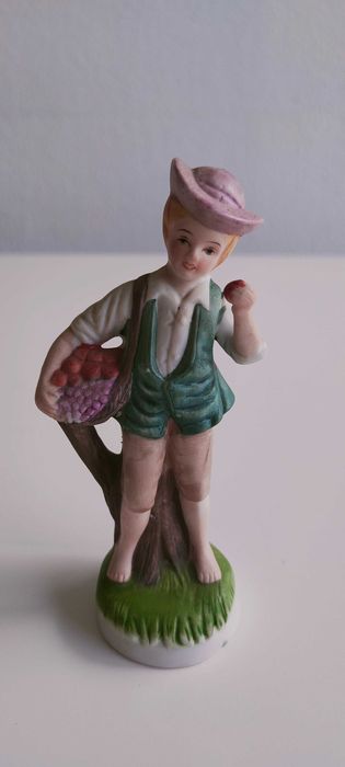 Фарфорова фігурка,Італія .вінтаж
