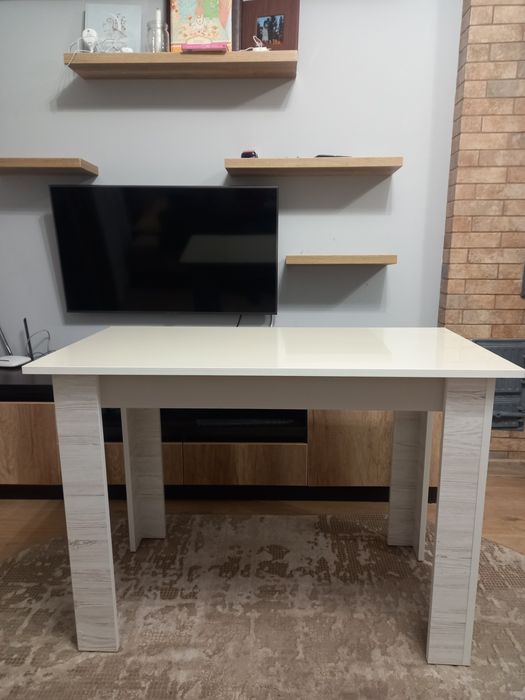 Стіл кухонний письмовий