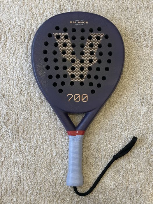 Raquete Padel VOLT 700 V4