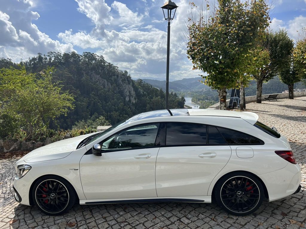 Mercedes CLA45 AMG Shooting Break