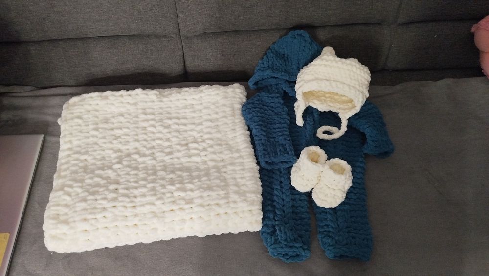 Комбінезон для немовлят