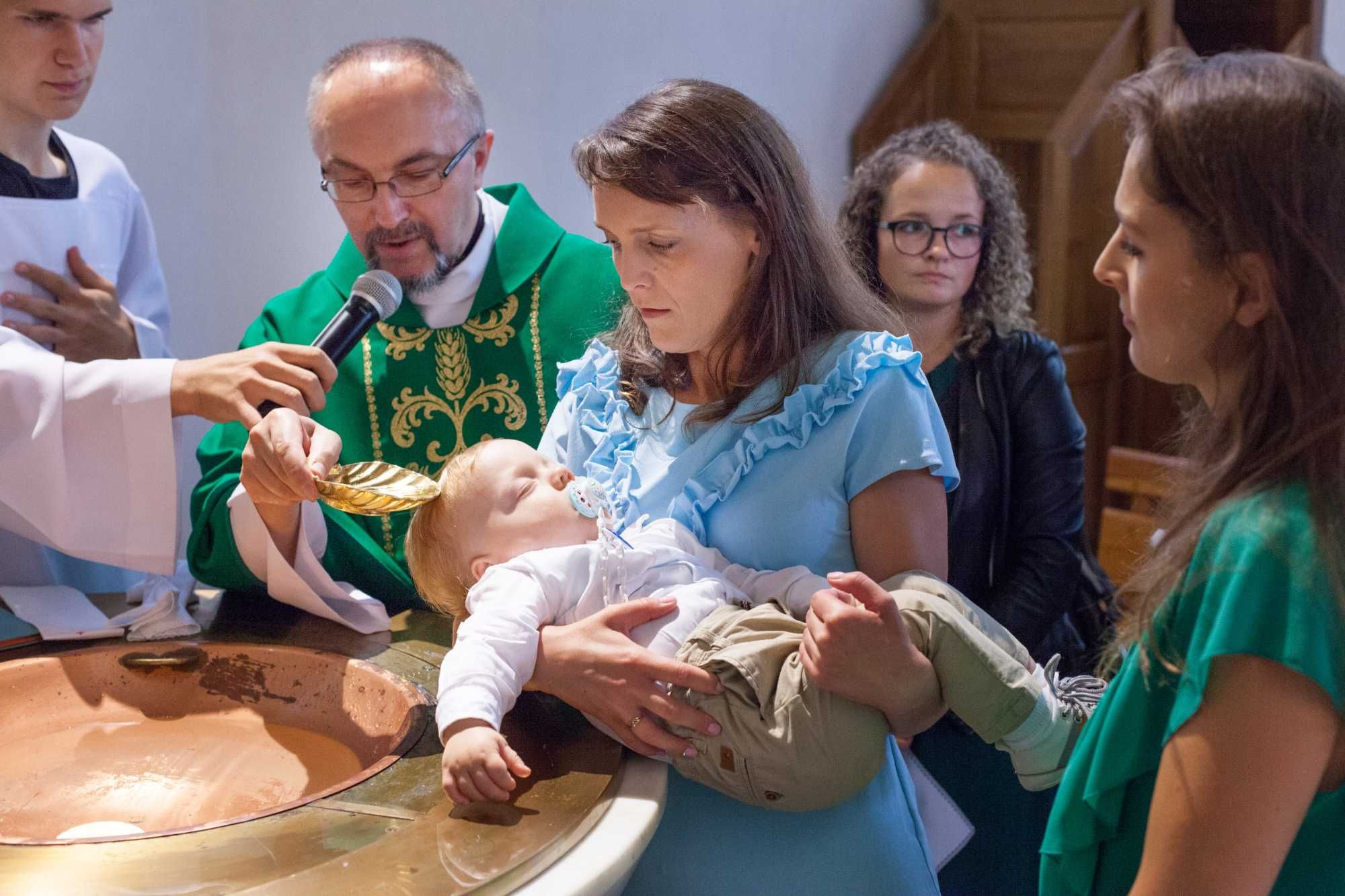 Fotografia ślubna i okolicznościowa + video Chrzty, komunie, komunia