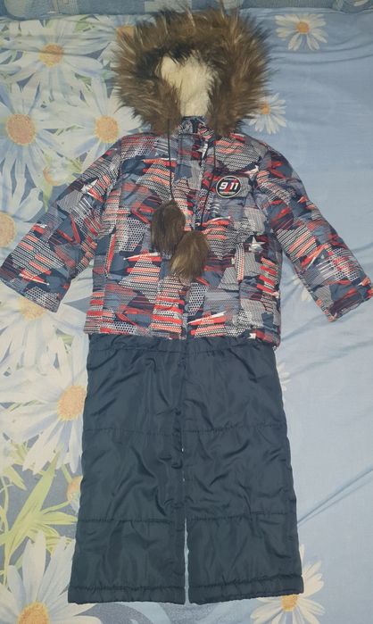 Зимовий комбінезон