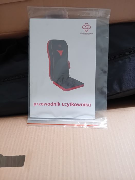 Mata masująca z kamieniami nefrytu design in Italy