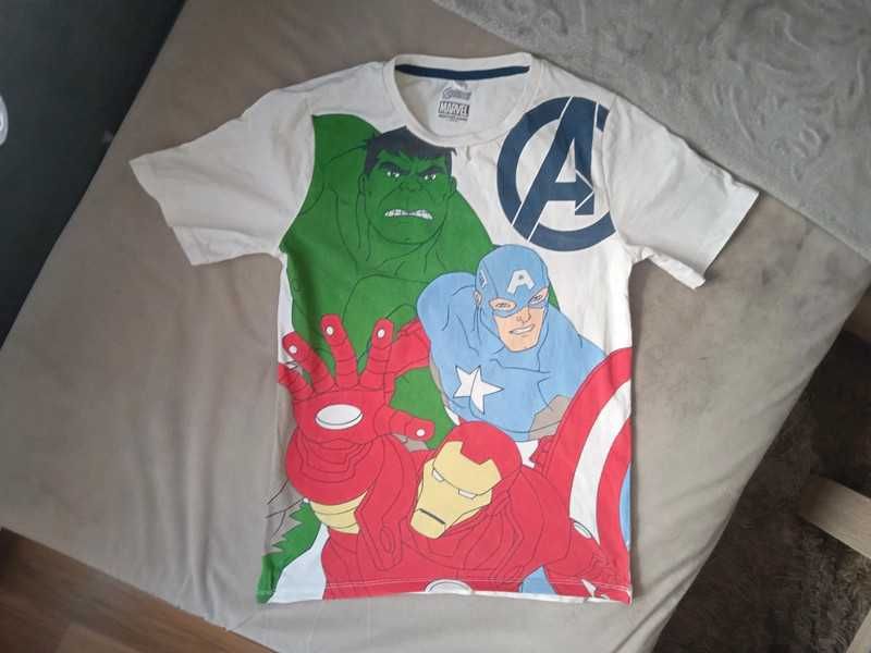 Koszulka chłopięca rozm 140 Avengers