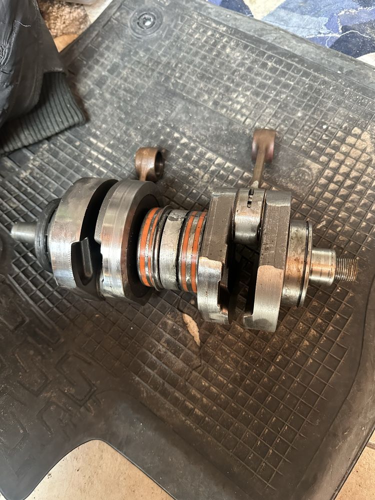 Kawasaki skuter wodny wal korbowy zxi stx sts js jf x2 x4 sxi sxr