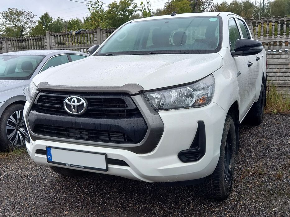 Toyota Hilux 2023r Krajowy FV23% 88.600zł Netto Mały Przebieg Krajowy