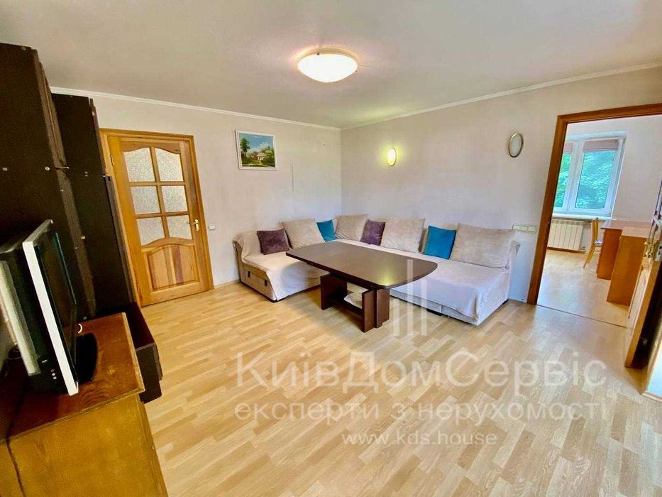 Оренда Предславинська 14 метро Палац Україна Велика