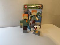 Lego Minecraft Алекс з курчам 21149
