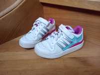 Buty dziecięce Adidas 31