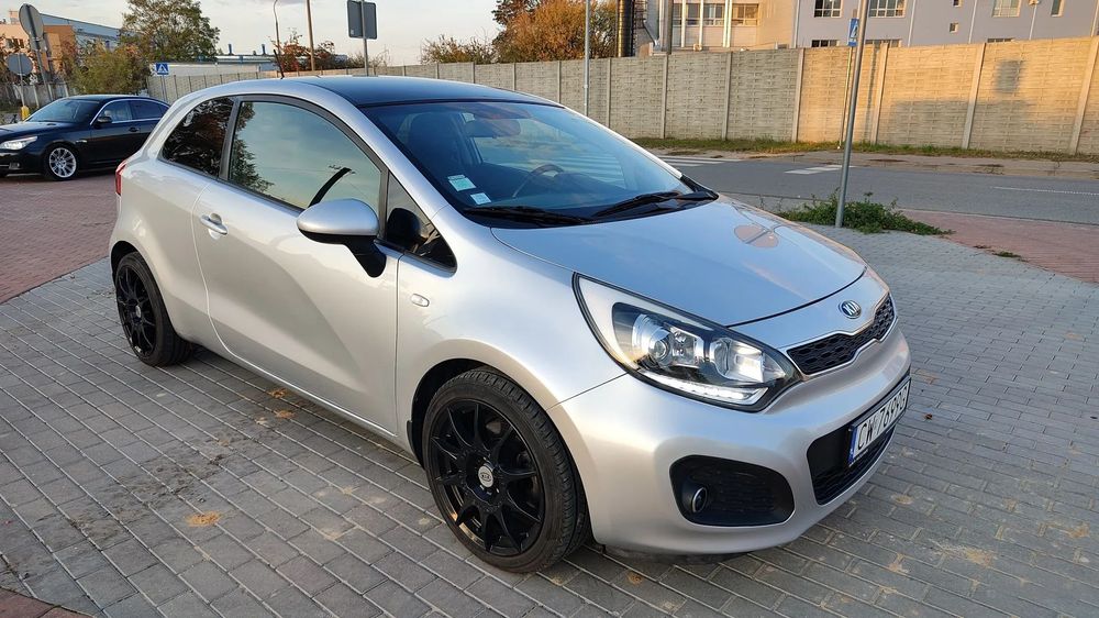 Kia Rio kia rio III 3 lift coupe led przebieg 101 tys km duza navi
