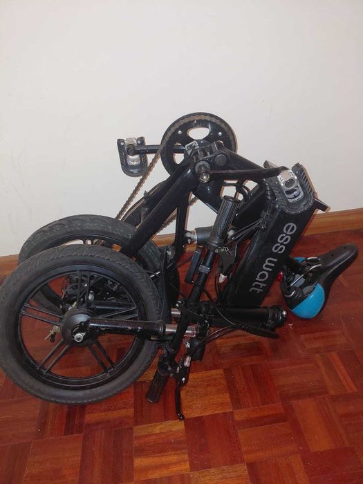Bicicleta Elétrica ESS WATT