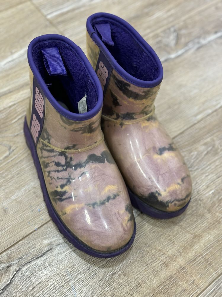 Ugg оригінал