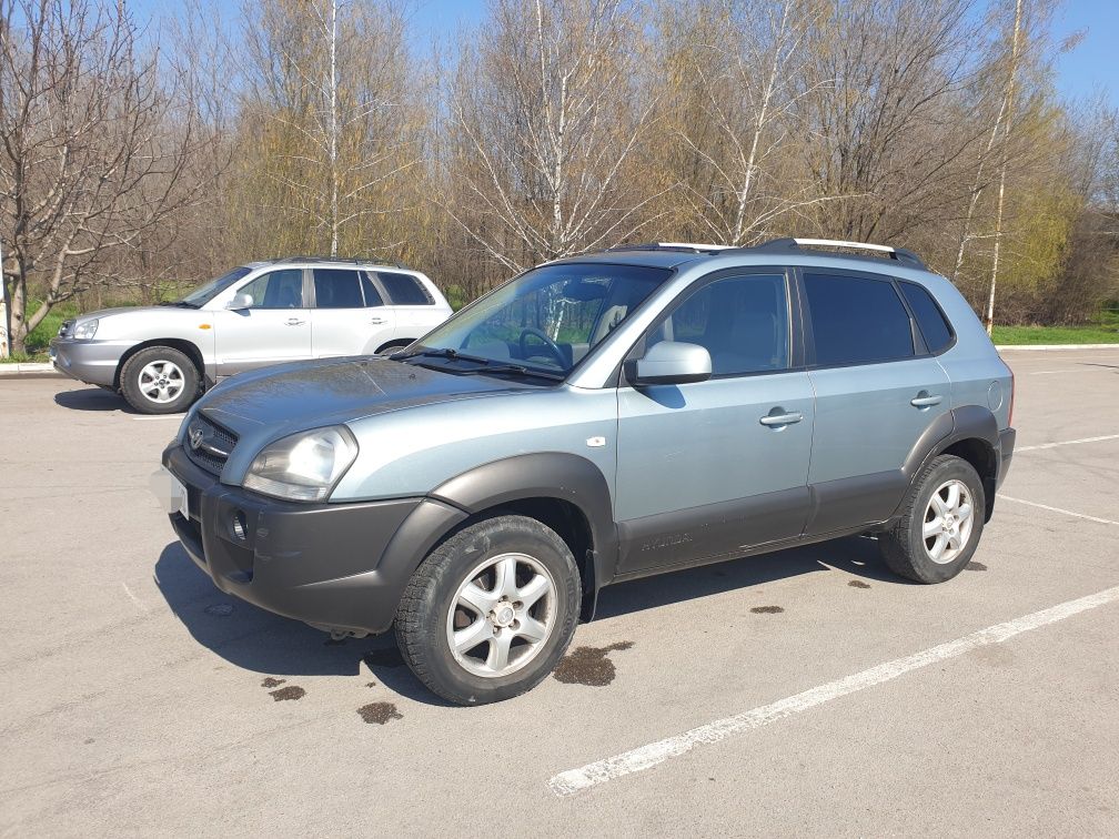 Разборка Hyundai Tucson 2.0 2.7 2WD 4WD АКПП запчасти