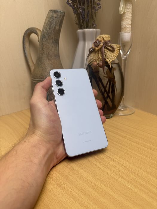 Galaxy S24+ 256GB - Blue - Unlocked - 10/10