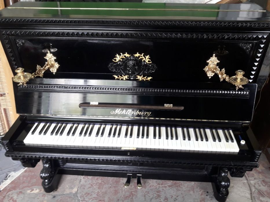Настройка фортепіано (піаніно, рояля) .